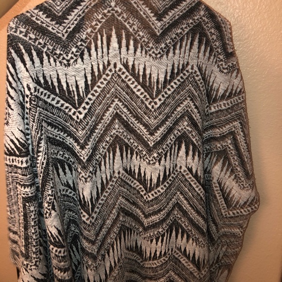 Cardigan - Picture 3 of 3